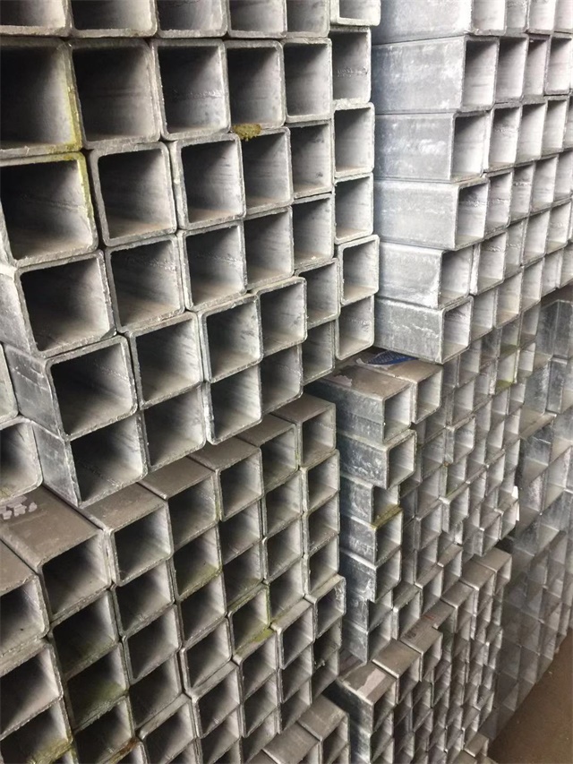 低合金 Q355B 伊宁市伊宁市伊宁市镀锌无缝方管 工程专用无缝伊宁市伊宁市伊宁市镀锌方管